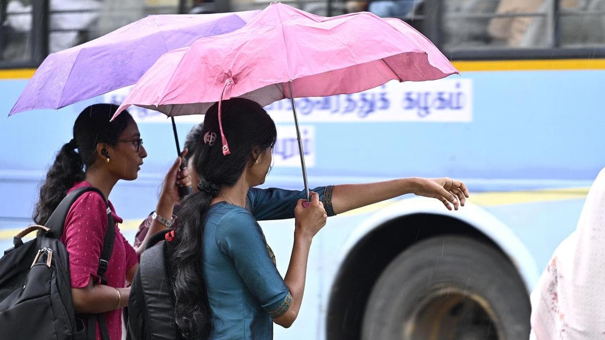 Orange Alerts Issued as Monsoon Delivers Heavy to Very Heavy Rainfall Across Tamil Nadu, Officials Warn of Prolonged Spell Through October 26