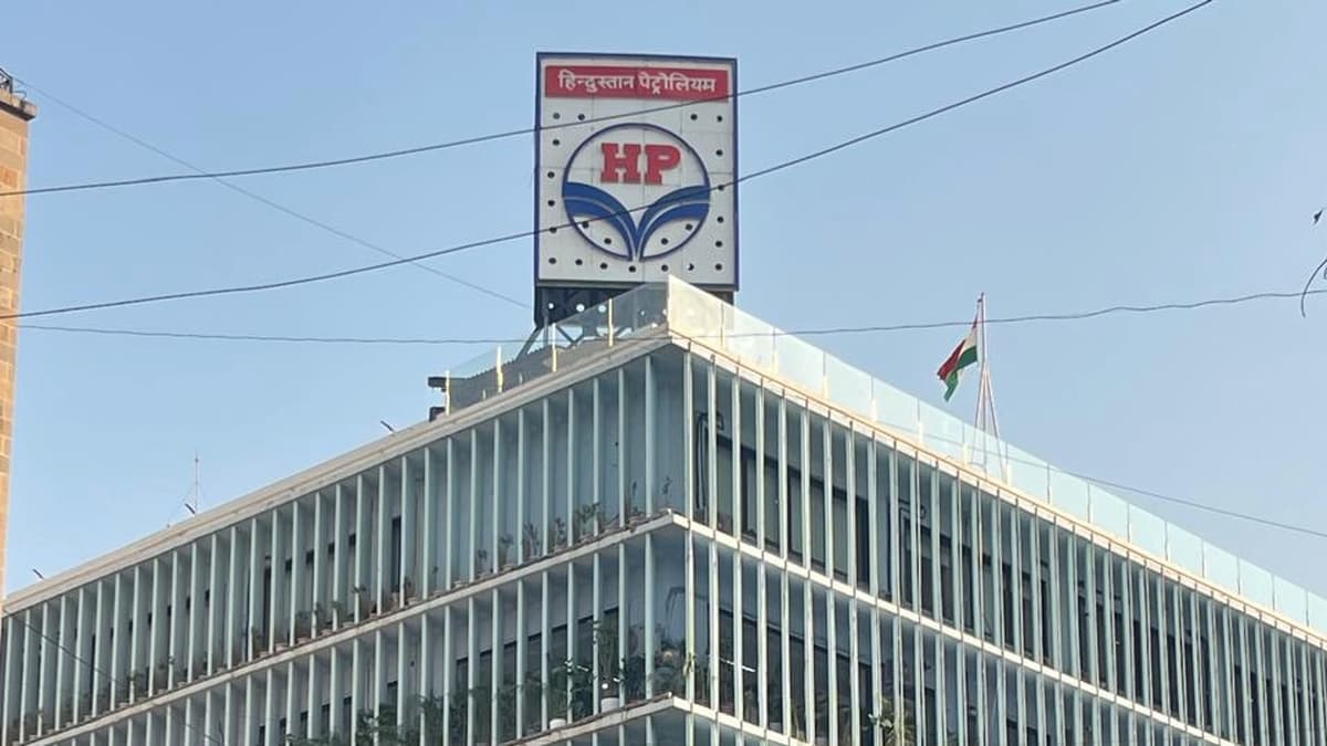 HPCL Chief Flags Crude Volatility, Shifts Strategy Toward Landed Basis Procurement