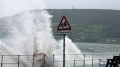 Storm Boelo Paralyzes Air Travel and Leaves Thousands in Darkness Across Ireland