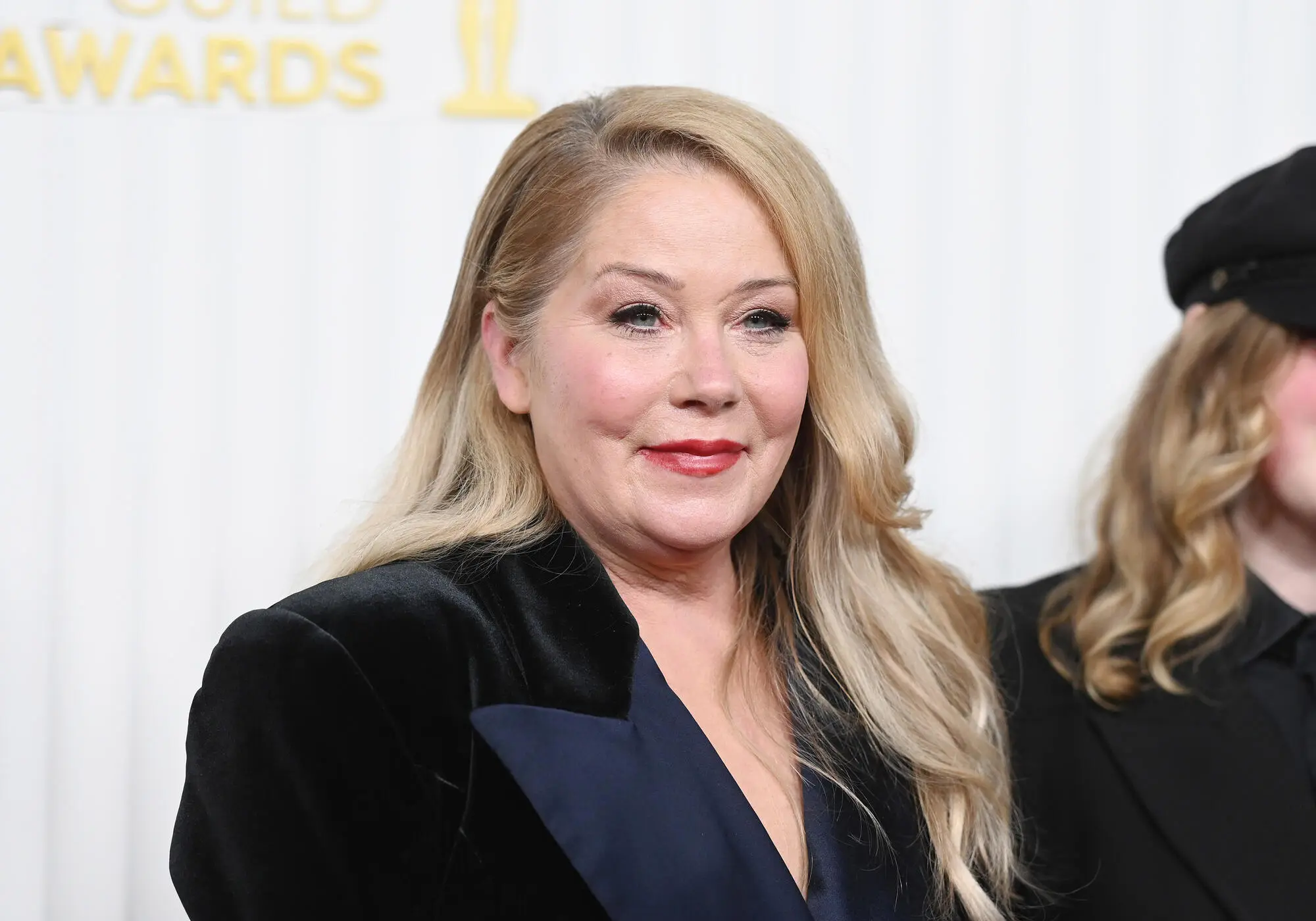 Christina Applegate Tells MS Community ‘I’m Still Your Warrior’ After Being Misdiagnosed: ‘I’m Going to Speak Out on Your Behalf Forever’