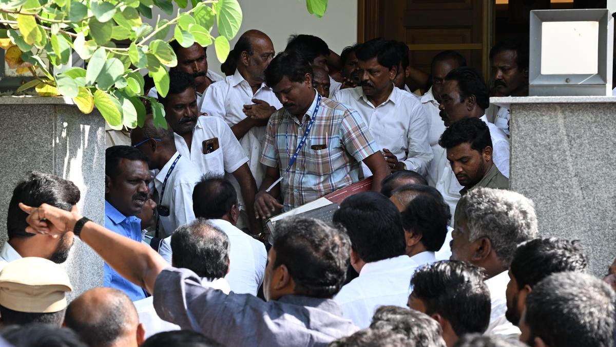Anti-Corruption Wing Raids Properties Connected to Former Tamil Nadu Minister K.N. Nehru