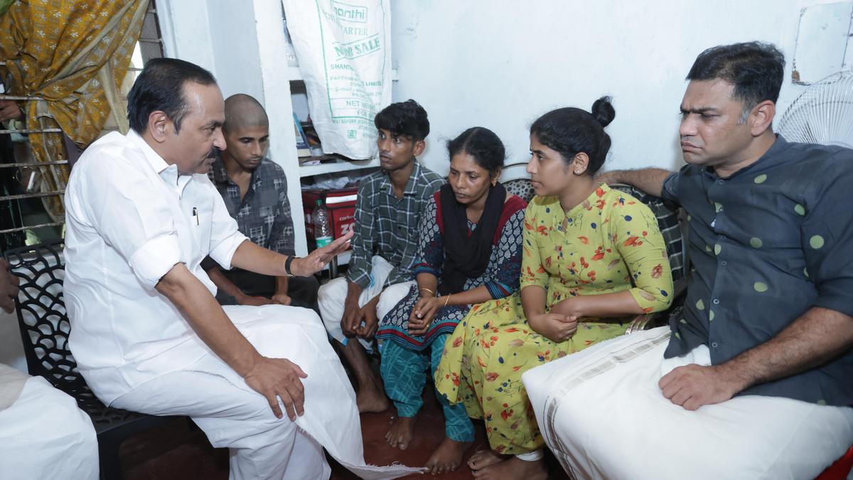 Kerala Chief Minister V.D. Satheesan Visits Cheranalloor Crash Family to Promise Full State Support