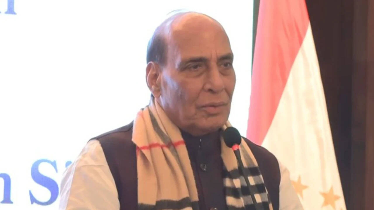 Rajnath Singh Claims Sardar Patel Could Have Resolved Kashmir Issue Swiftly Without Nehru's Interference