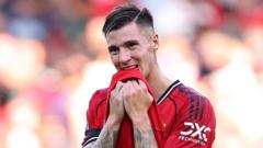 Manchester United Suffers Major Blow as Striker Benjamin Sesko Sidelined Until January