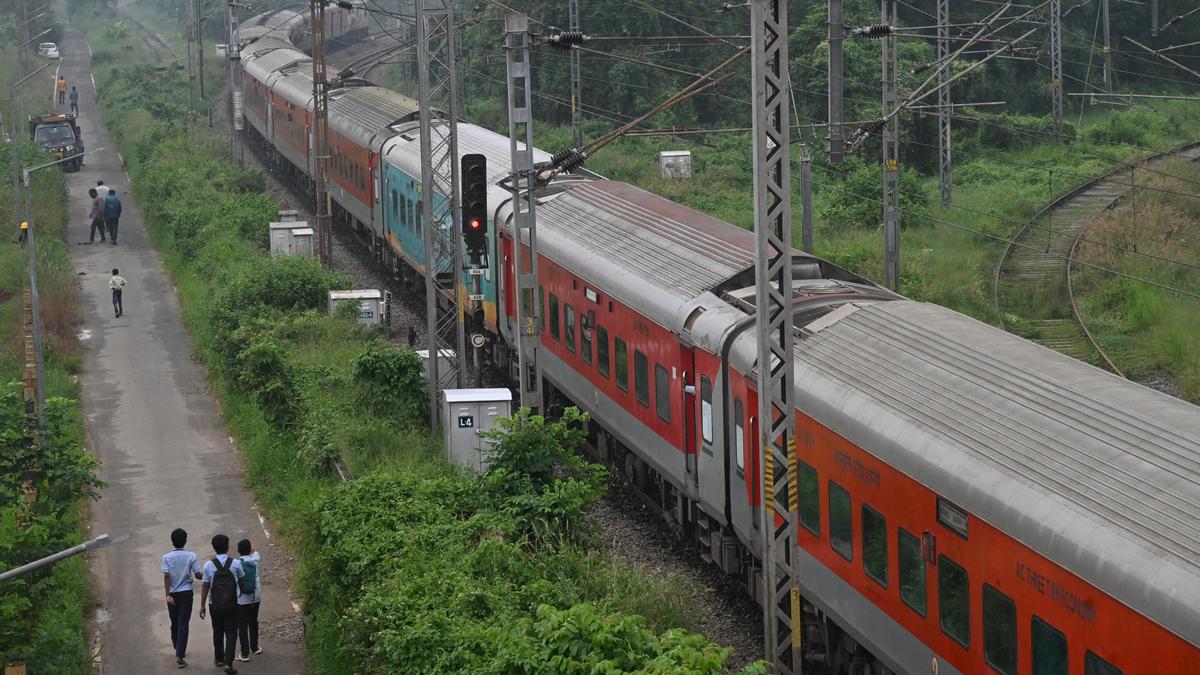 Rail Disruption: Vande Bharat Services Curtailment Announced for Kalamassery Signaling Upgrades
