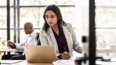 Workers should be able to know colleagues' salaries, rights body says